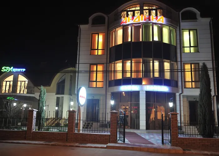 Andinna Hotel Чернівці